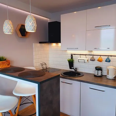 Apartment 8 Pietro Al Wyzwolenia