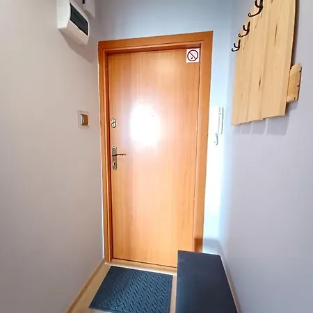 8 Pietro Al Wyzwolenia Apartment Szczecin