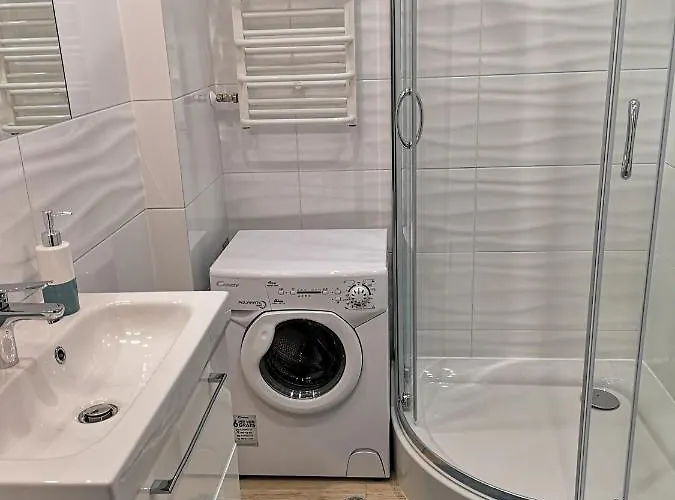 8 Pietro Al Wyzwolenia * Szczecin