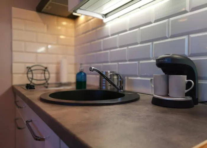 8 Pietro Al Wyzwolenia