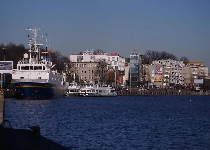 8 Pietro Al Wyzwolenia Szczecin