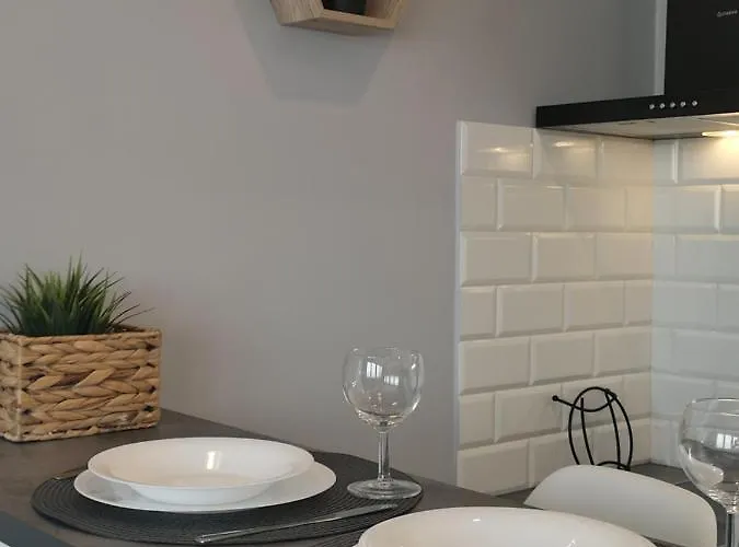 8 Pietro Al Wyzwolenia